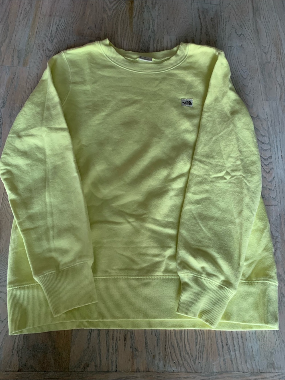 The North Face Women’s Crewneck Sweater - Highlighter yellow